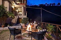 Sukhmani Villa by Ghumog, Kasauli