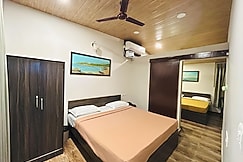 Cocohomes by Akash, Goa