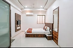 Hotel Krishna Inn, Bhiwandi