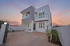 Keni sapphire villa