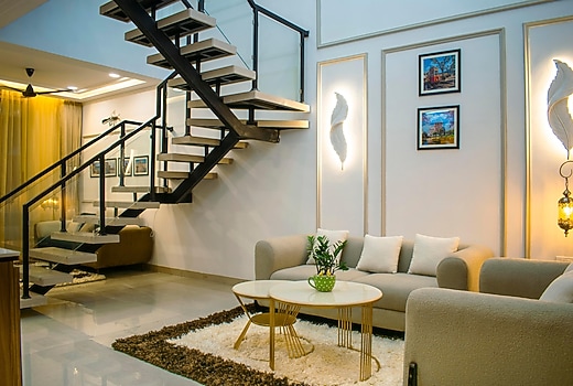 Luxe 3bhk Duplex W/ terrace/Hall/Kitchen By The Party Citadel