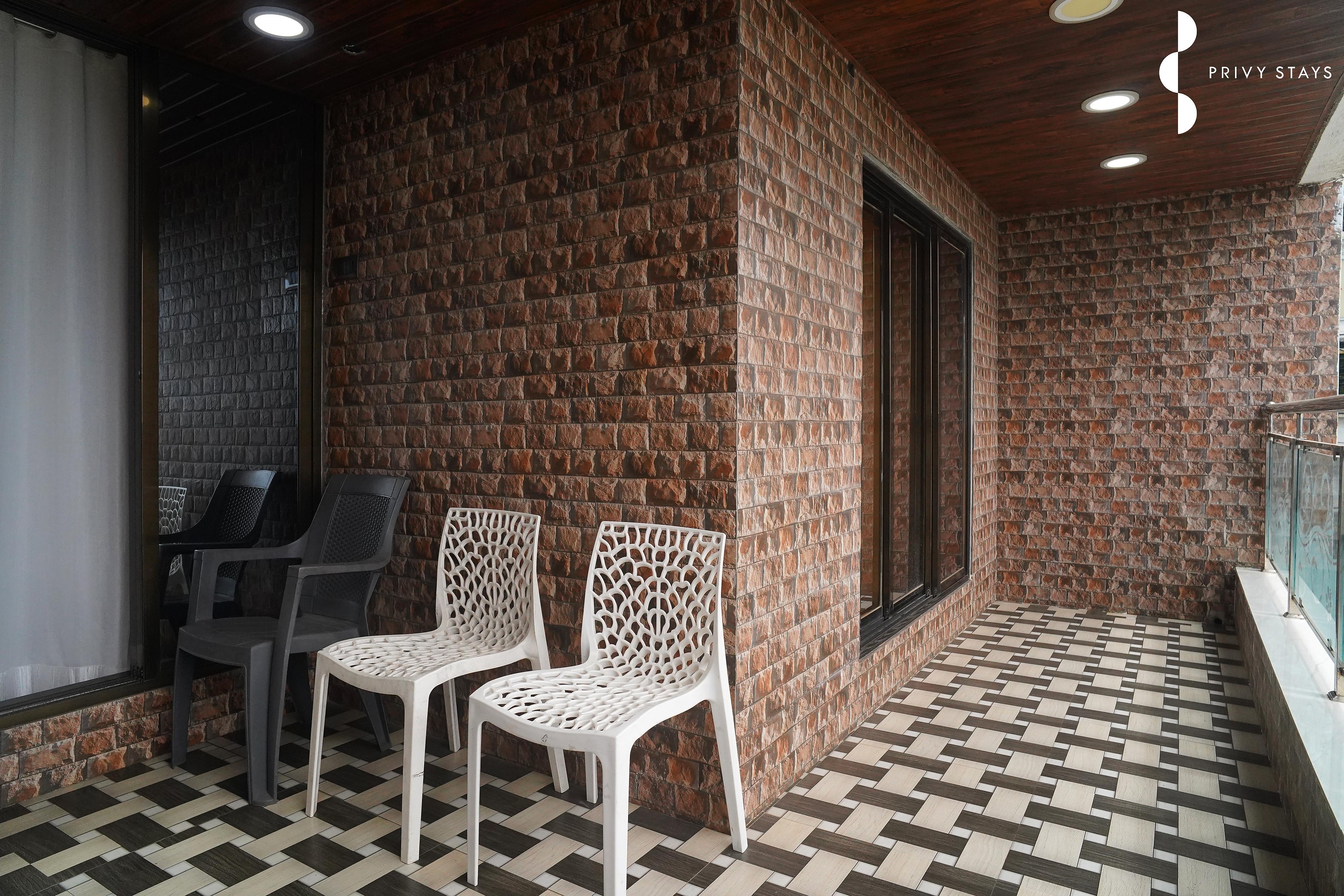 Ekakshar Stays | Rooms & Apartment 5