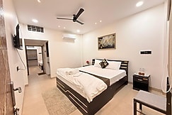 Aadhya Homestay, Ashta