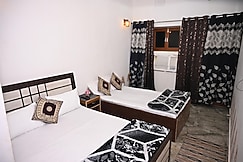 Shri Ji Divine Homestay, Varanasi