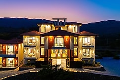 ELIVAAS Terra Estate 10 BHK Retreat with Pvt Pool, Gogunda