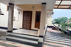 KUNNATHU THARAVADU HOME STAY, Alleppey