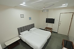 Hotel Keshav Pride, Dhule, Dhule
