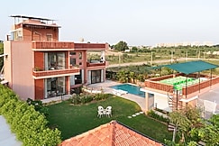 ELIVAAS Signature Parshvika Estate 5 BHK Villa with Pvt Pool & Garden, Jaipur