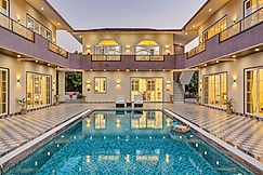 ELIVAAS Signature Bellezza Villa | Luxurious 8 BHK Italian Retreat With Pvt Pool, Jaipur