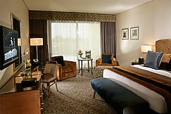 Al Ain Rotana, صحار