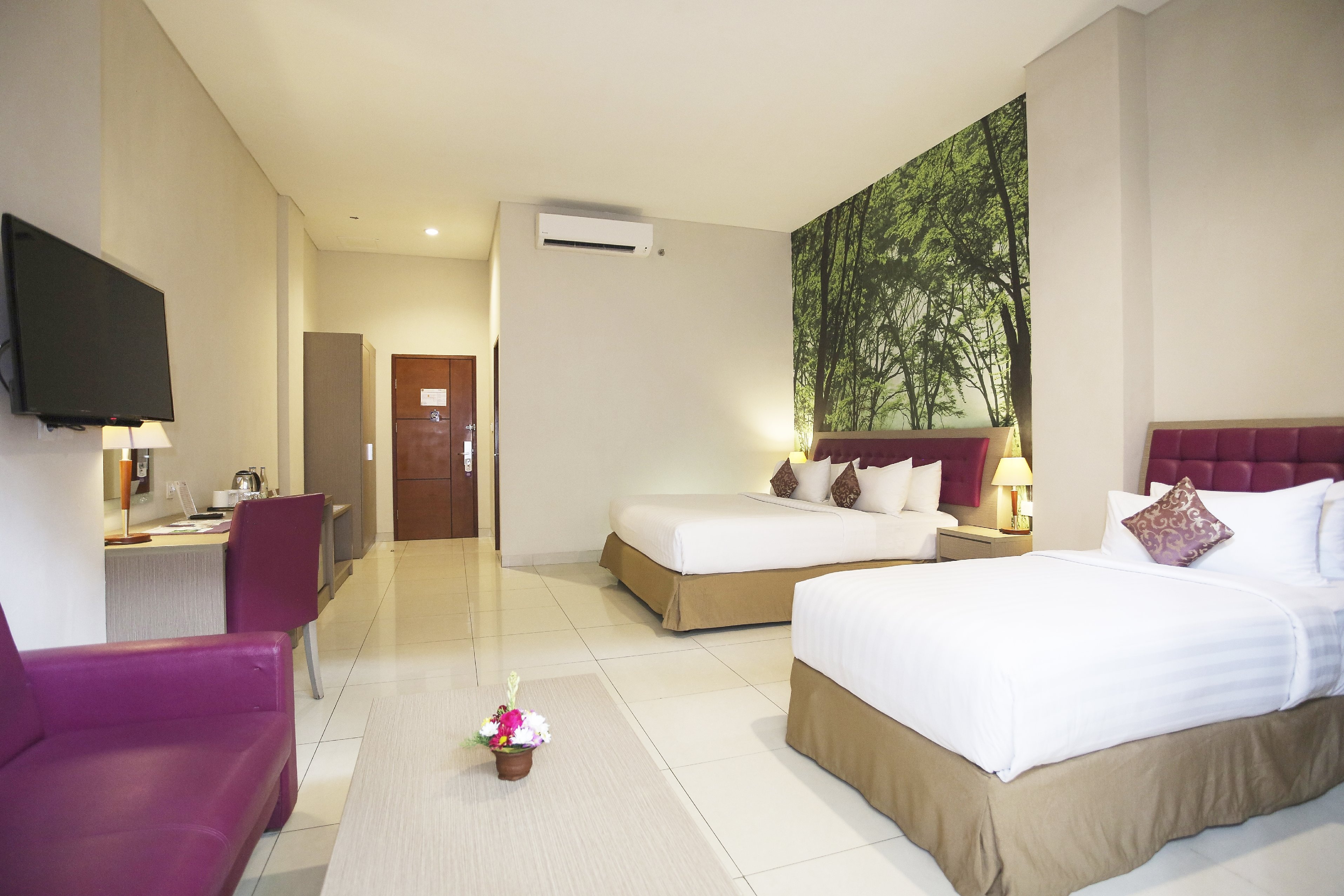 Kuta Central Park Hotel Bali - Tap to explore photos