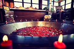 هوتل توغو بالي, بالي