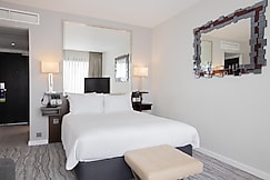 DoubleTree by Hilton London - Greenwich,  London
