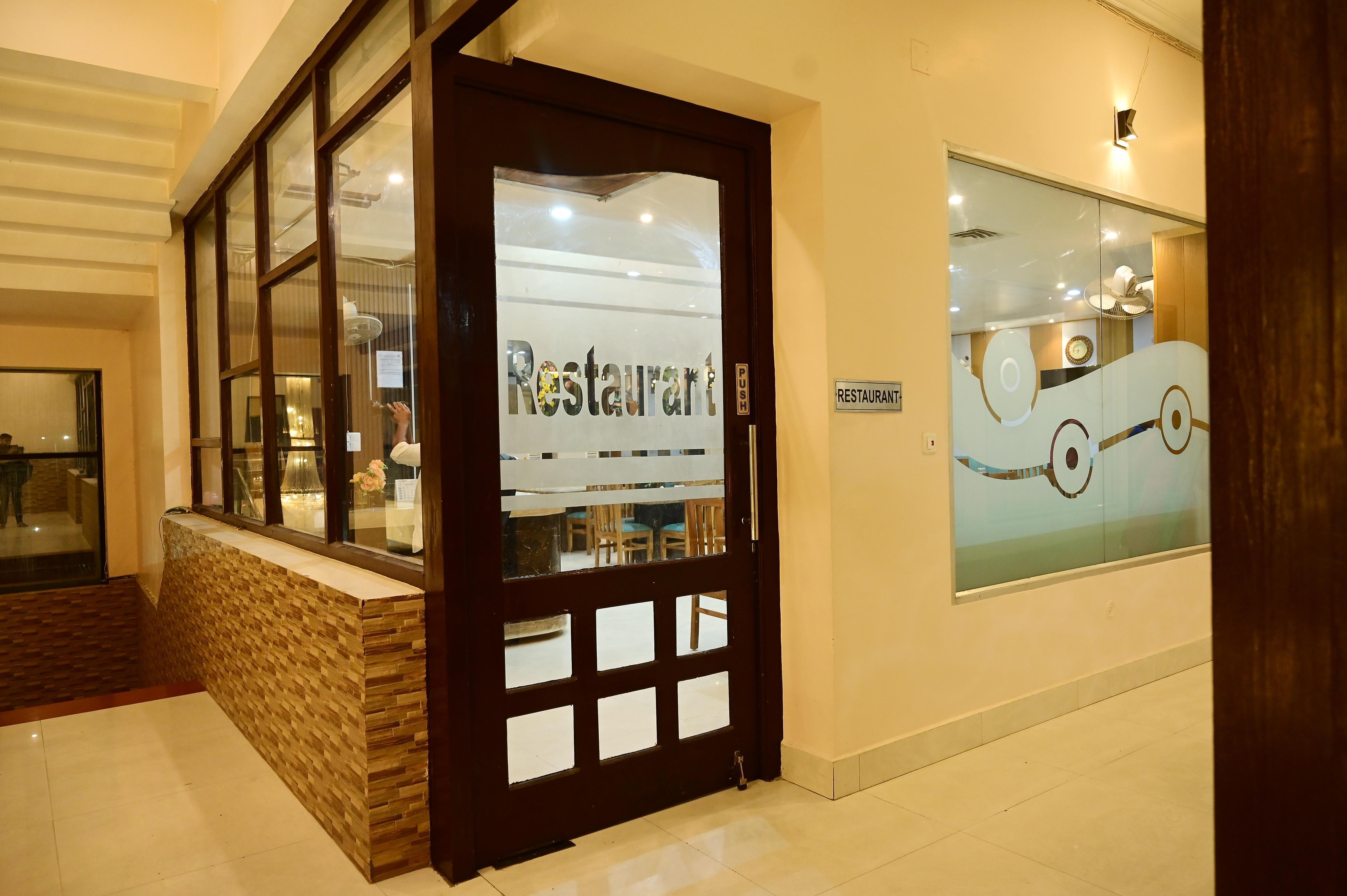 TARAJI RESTAURANT