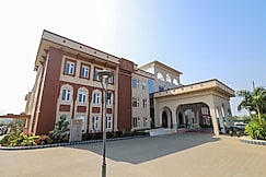 Maharaja Agrasen Palace-Pure Veg., Lonavala