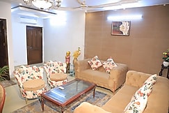 Fortune Home Service Apartment 3Bhk , D-198 Saket, Delhi