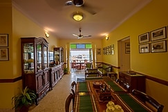 Ferry Cross Museotel, Goa