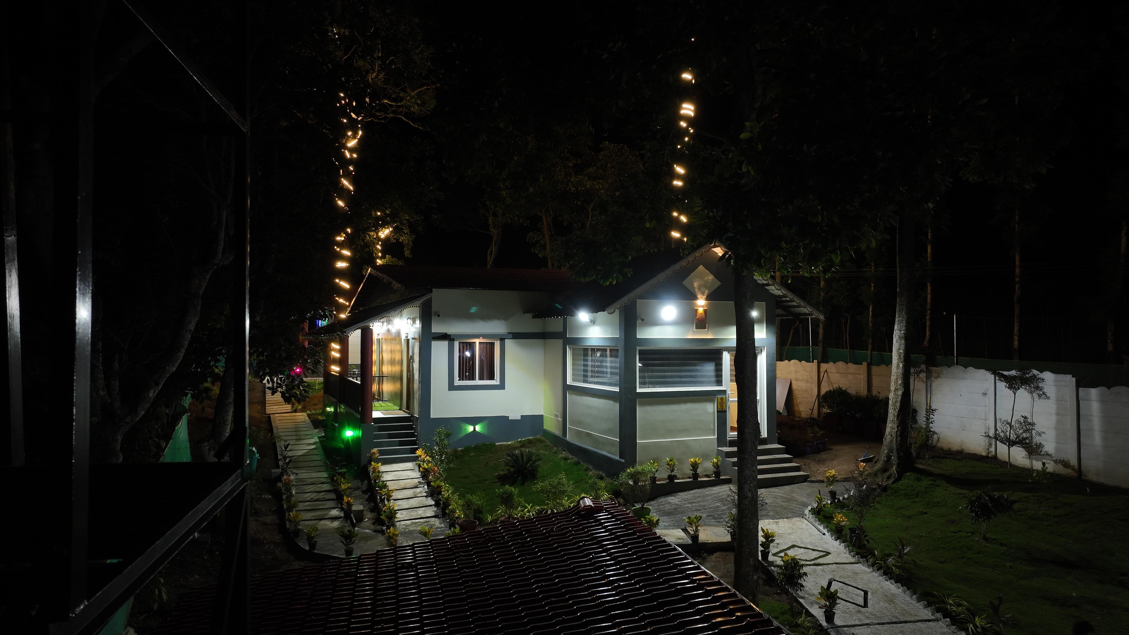 Hasvika Hotel