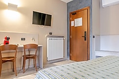 Hotel 3 Serenity and Charm in Ventimiglia 19, Imperia