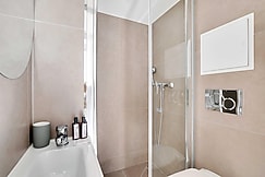 Cosy Studio for 2P with A/C - Near Montmartre 8, Paris