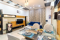 Homlee-Luxury Inn 3BHK, Delhi