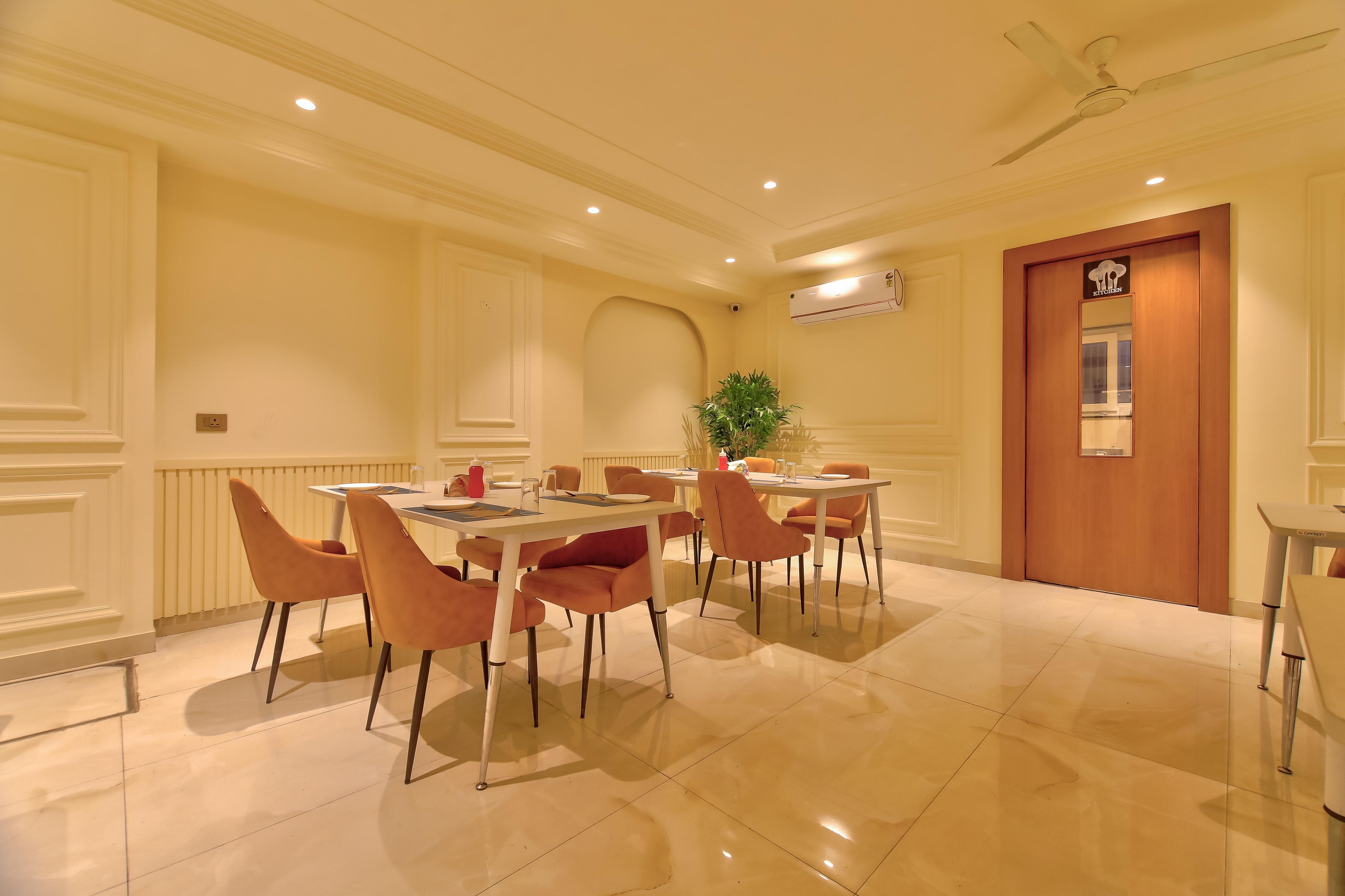 Dwellr Restaurant