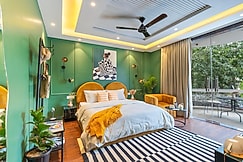 ONEOFF - The South Delhi Edition, Delhi