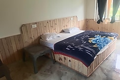 Hotel Alpine Retreat, Dharamshala