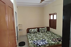 Devki Nivas Home Stay, Dwarka