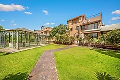 SaffronStays Cyprus, Lonavala